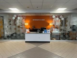 SSC Welcome - Info.  Desk Pic #2
